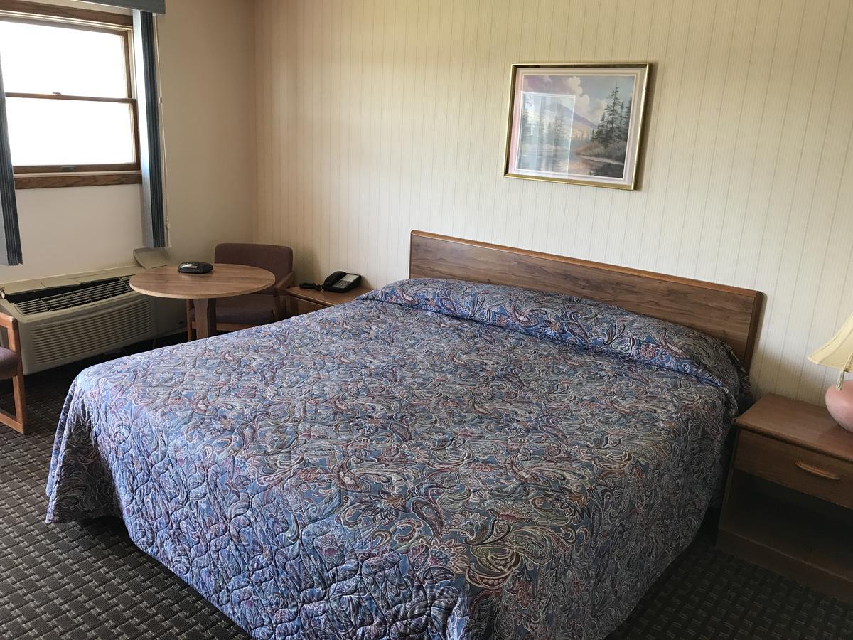 Exxon Quik Stop & Motel Wausaukee Exteriér fotografie